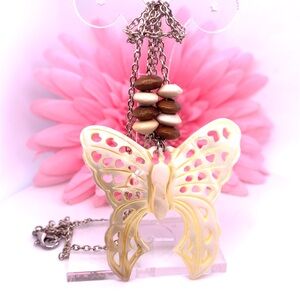 Shell Butterfly Pendant Necklace 22”